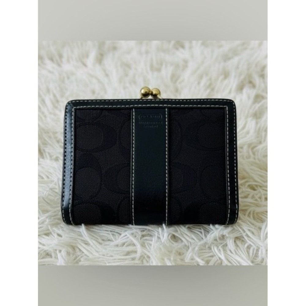 Vintage Coach Signature C Kisslock Wallet Black Gold Hardware Y2K